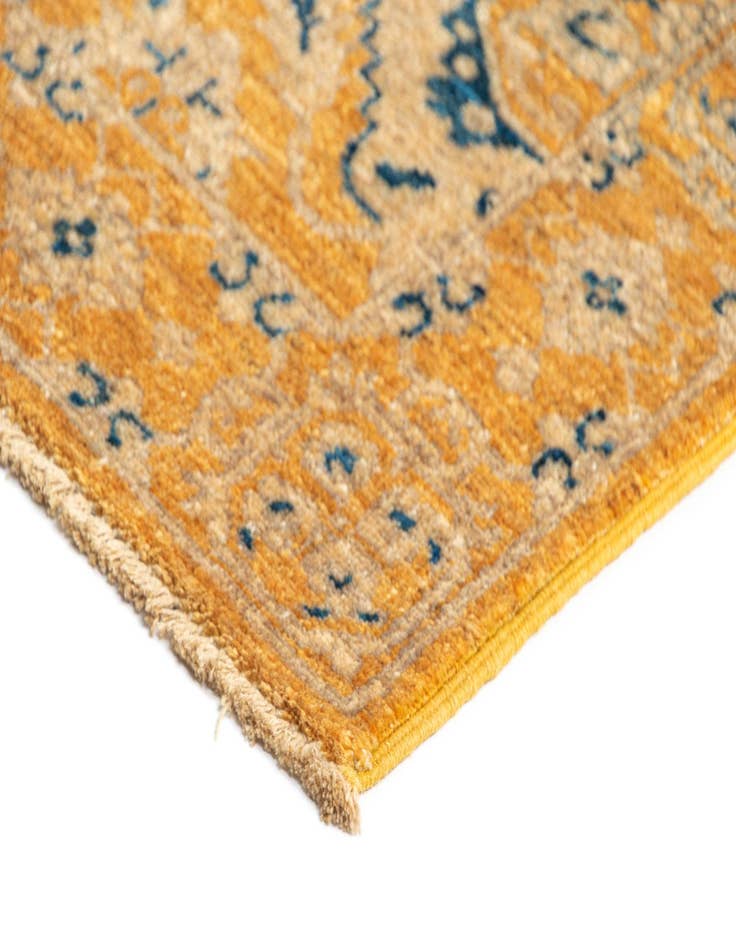 Detail image of 2' 9 x 9' 7 Ziegler Wool Runner Rug