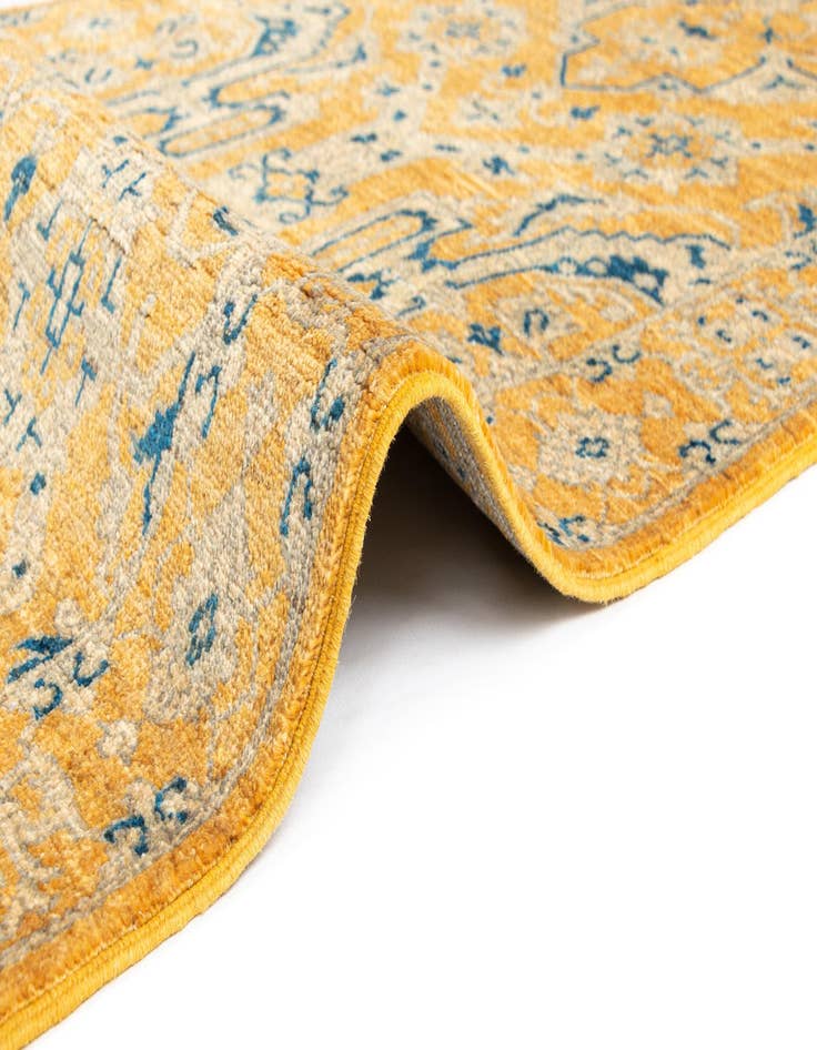 Detail image of 2' 9 x 9' 7 Ziegler Wool Runner Rug