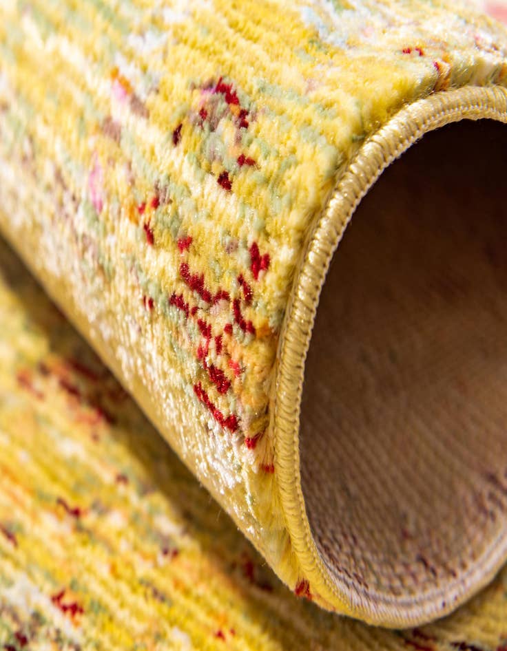 Detail image of 8' x 8' Alexis Square Rug