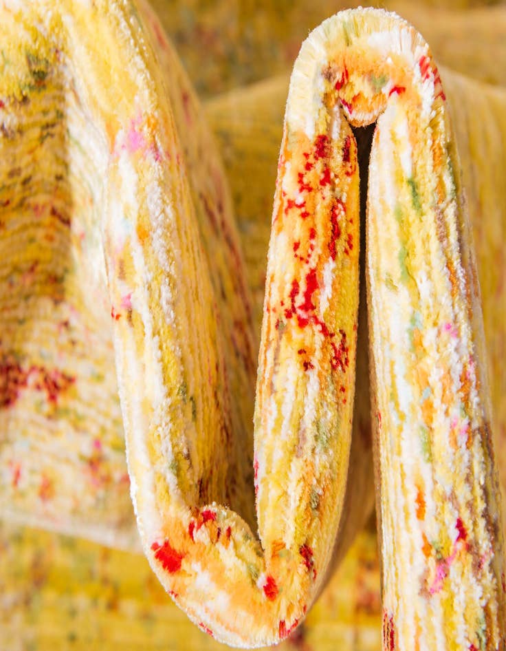 Detail image of 8' x 8' Alexis Square Rug