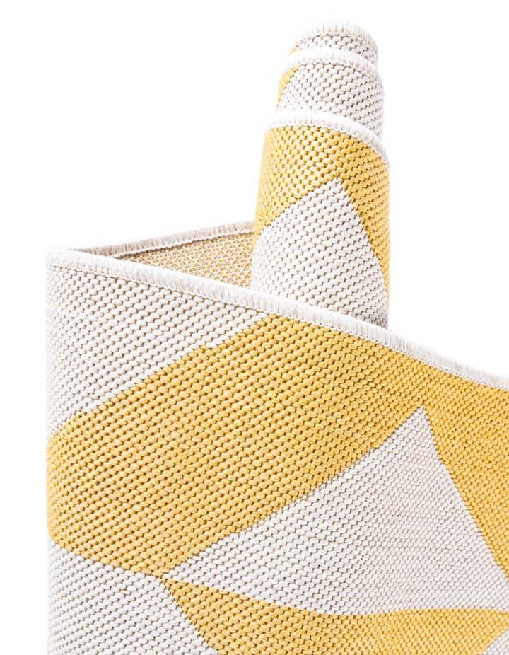 7' 10 x 7' 10 Easy-Clean Jill Zarin Napa Indoor / Outdoor Square Rug