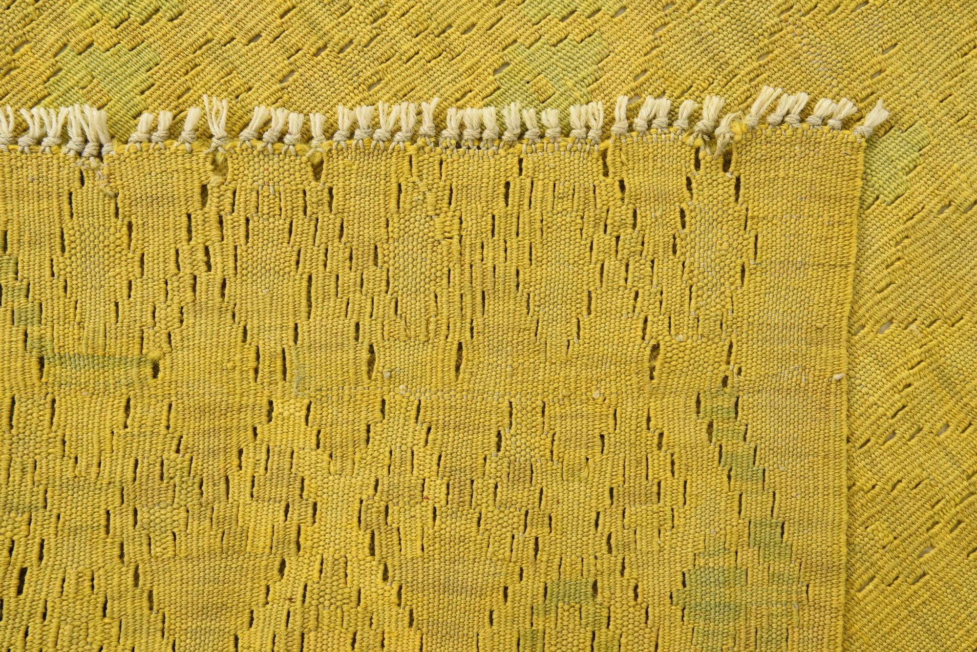 5' 4 x 6' 7 Hand Woven Kilim Fars Square Rug