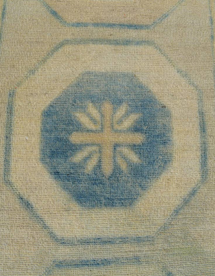 Detail image of 3' 7 x 3' 9 Hand Woven Kilim Fars Wool Square Rug