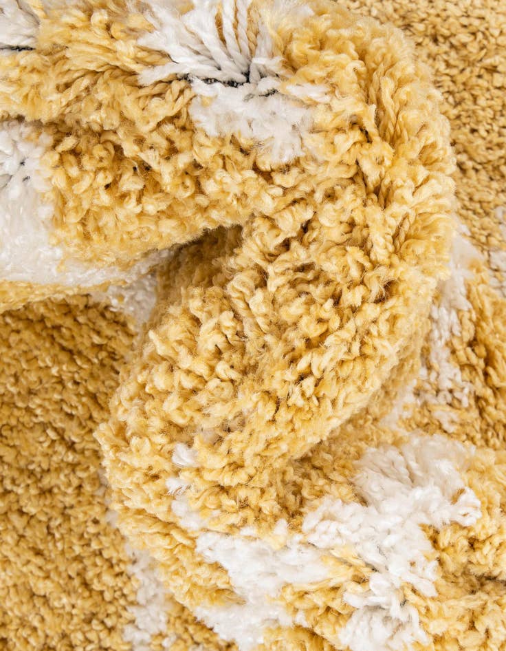 Detail image of 8' x 8' Marrakesh Shag Square Rug