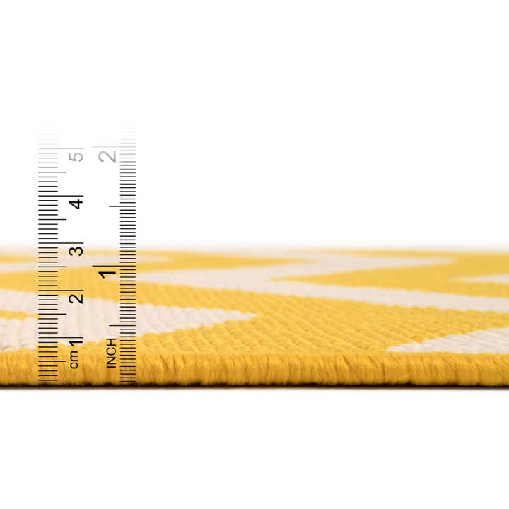 7' 10 x 7' 10 Easy-Clean Coastal Indoor / Outdoor Square Rug