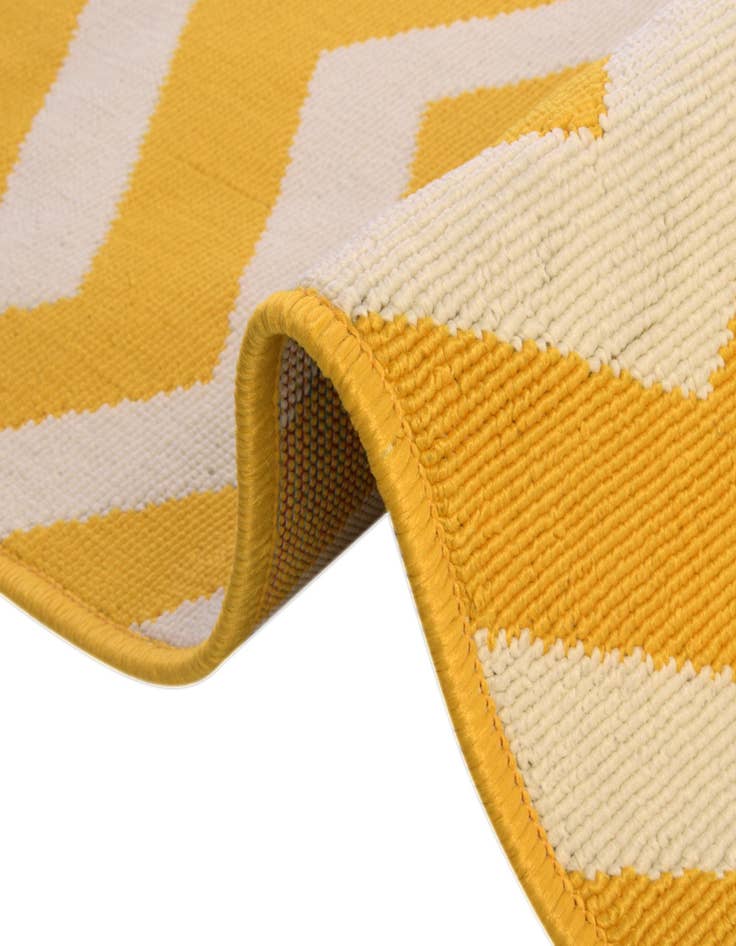 Detail image of 7' 10 x 7' 10  Washable Coastal Indoor / Outdoor Square Rug