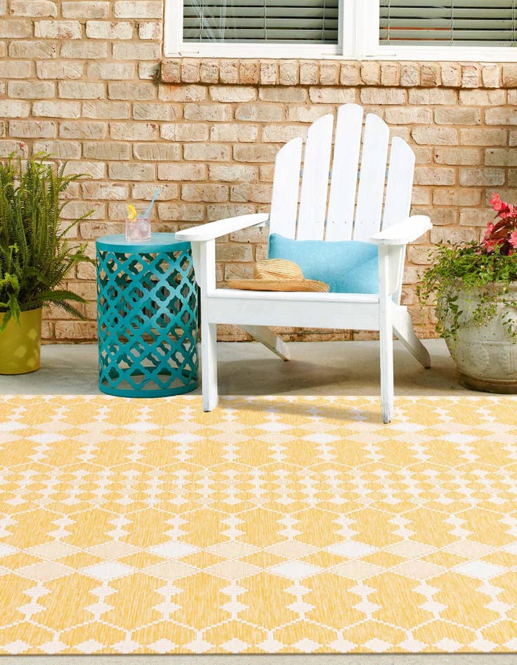 Detail image of 10' x 10'  Washable Trellis Indoor / Outdoor Square Rug