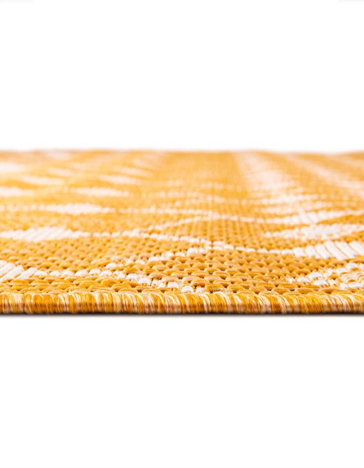 Detail image of 10' x 10' Easy-Clean Trellis Indoor / Outdoor Square Rug