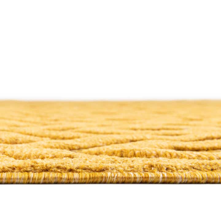 7' 10 x 7' 10 Easy-Clean Trellis Textured Indoor / Outdoor Square Rug