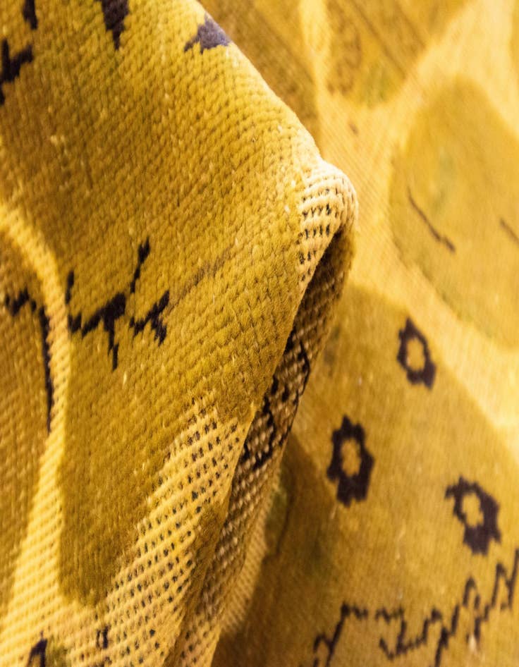 Detail image of 9' 3 x 9' 5 Vintage Royal Wool Square Rug