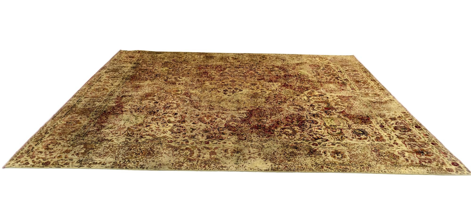 9' 9 x 11' 4 Vintage Royal Wool Square Rug
