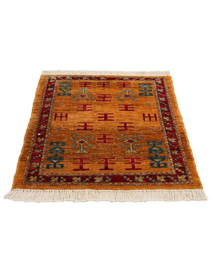 Detail image of 2' 8 x 3'  Hand Knotted Ziegler Wool Square Rug