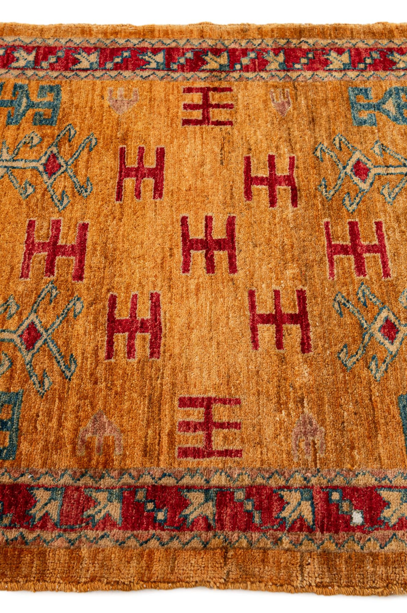 2' 8 x 3' Hand Knotted Ziegler Wool Square Rug