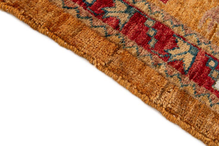 Detail image of 2' 8 x 3' Hand Knotted Ziegler Wool Square Rug